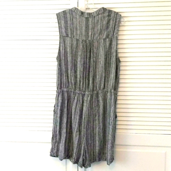 Kelly Renee • romper - Picture 6 of 6